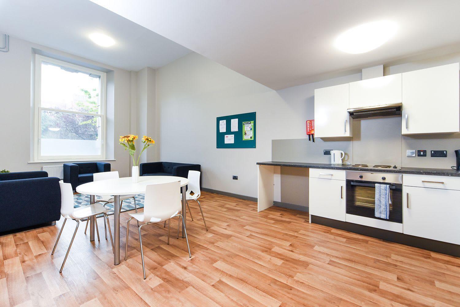 For Students Only Student Roost John Bell House Belfast Leilighet Eksteriør bilde